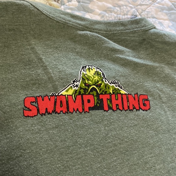 Swamp Thing Season 1 and only Mens XL T Shirt - Picture 4 of 4